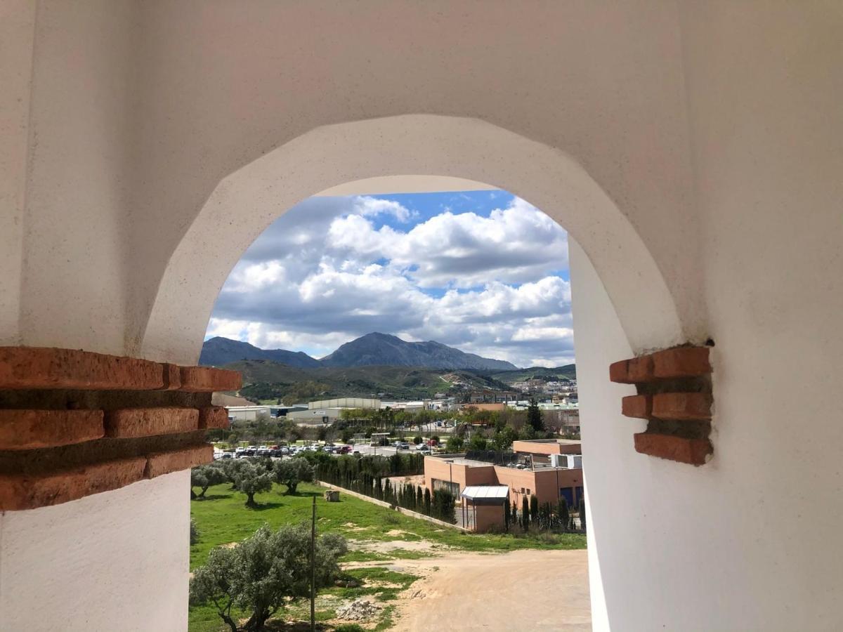 Los Dólmenes Hotel Antequera Exterior foto