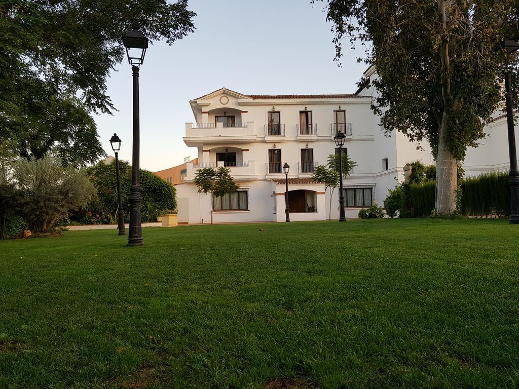 Los Dólmenes Hotel Antequera Exterior foto